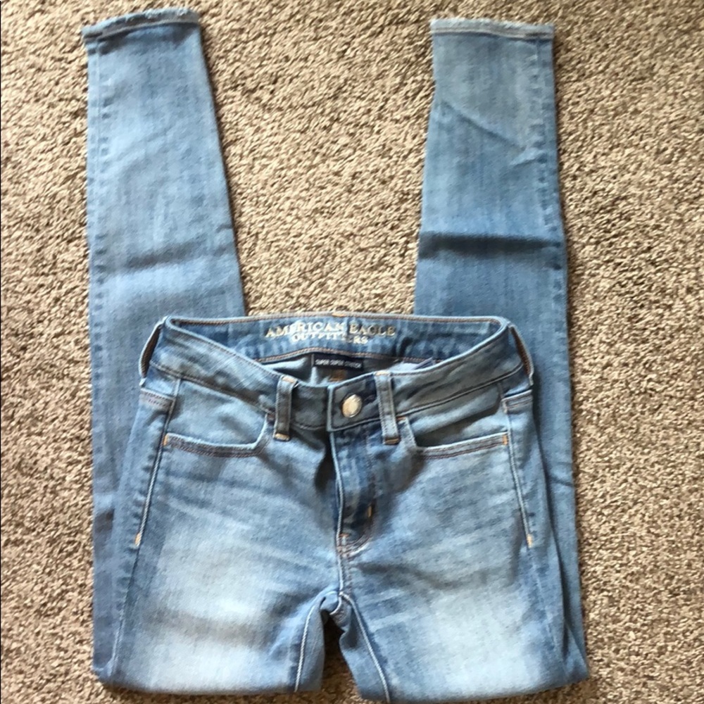 Sz 0 reg AE light wash skinny jegging